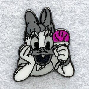 🔮 5/$25 Disney Soda Fountain Daisy Duck Ice Cream Pin